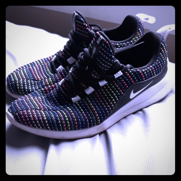 nike viale space dye